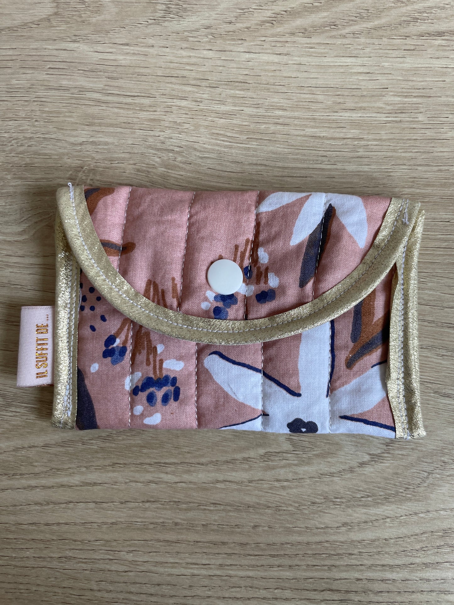 Porte-cartes « Claire » - Tissu matelassé grandes fleurs / vieux rose