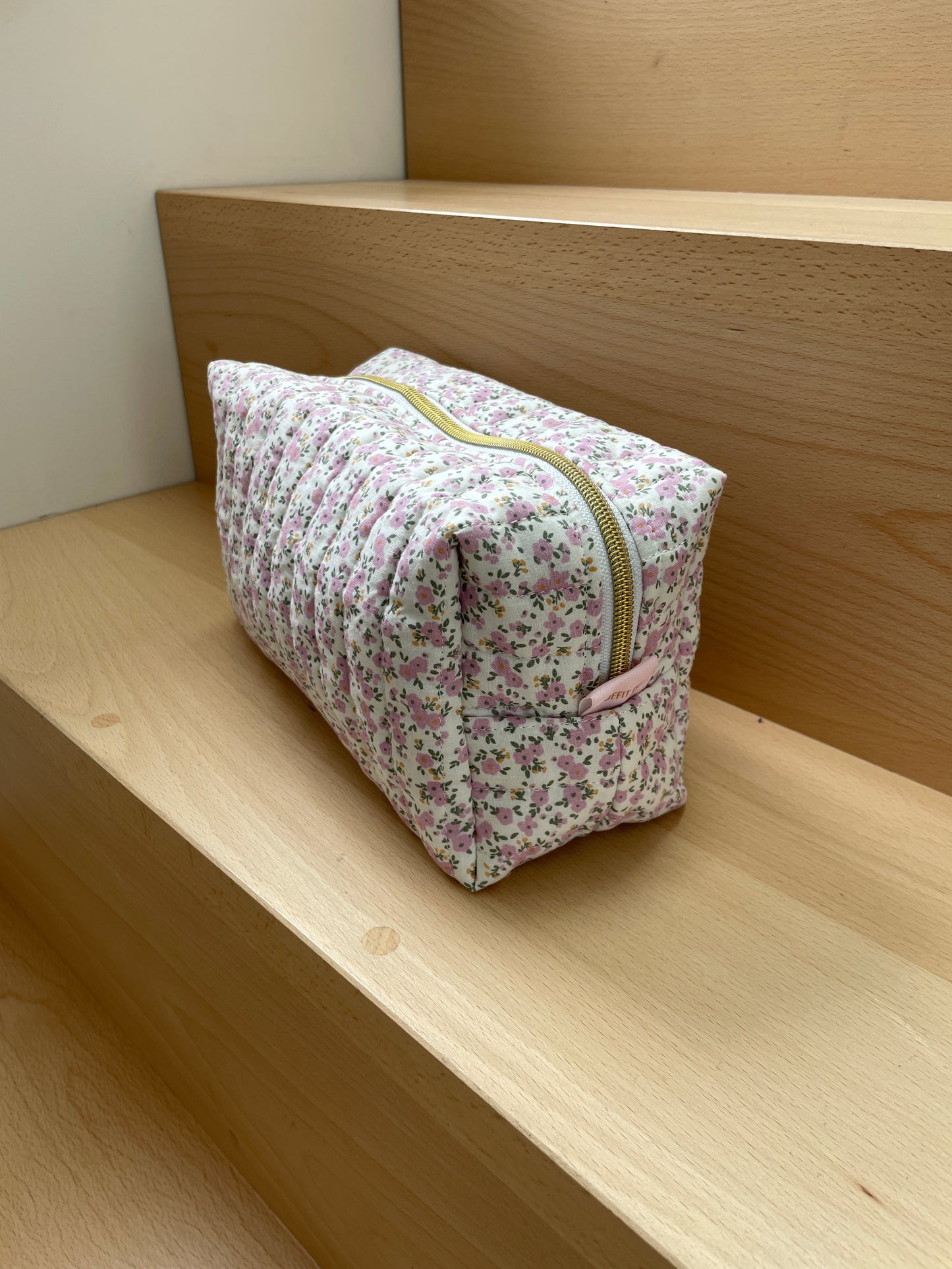 Trousse de toilette "Lucienne" Matelassé rose à petites fleurs