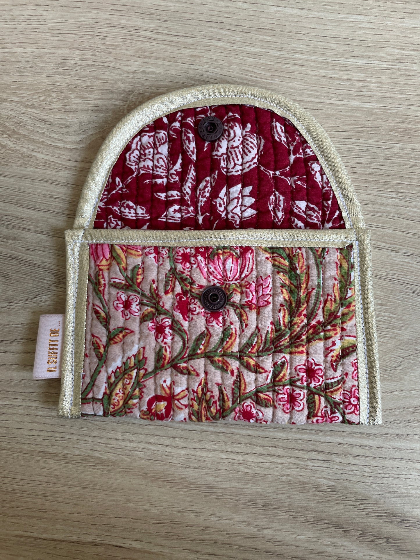 Porte-cartes « Claire » - tissu matelassé indien - fleuri