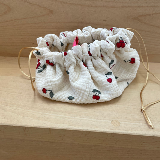 Trousse de Maquillage "Caro" Double gaze crème et  motif cerises 🍒