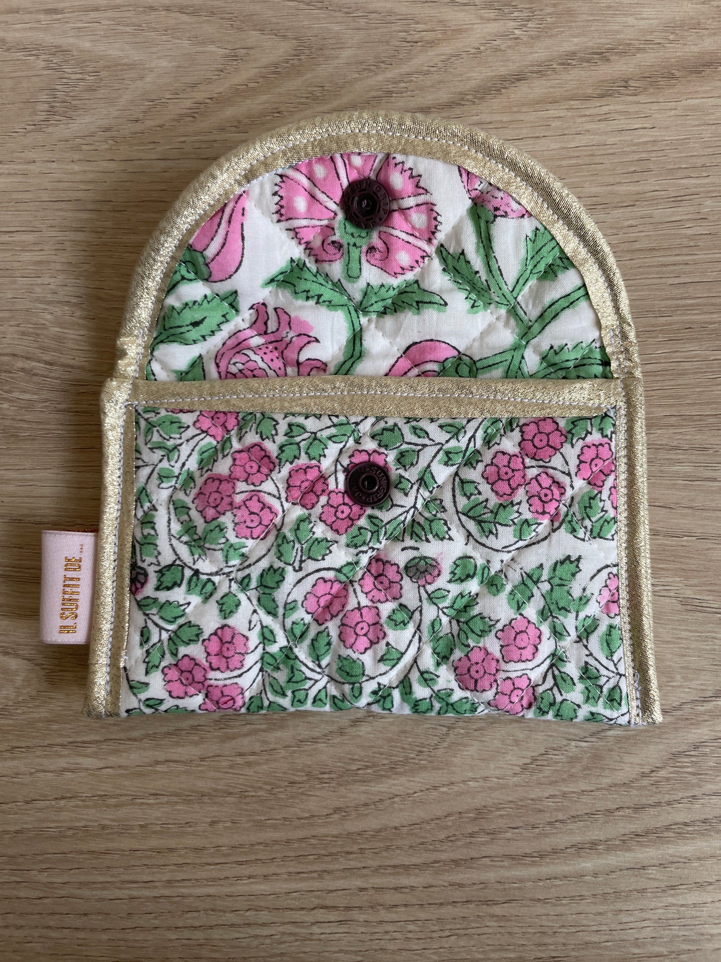 Porte-cartes « Claire » - tissu matelassé indien - fleuri vert et rose 1