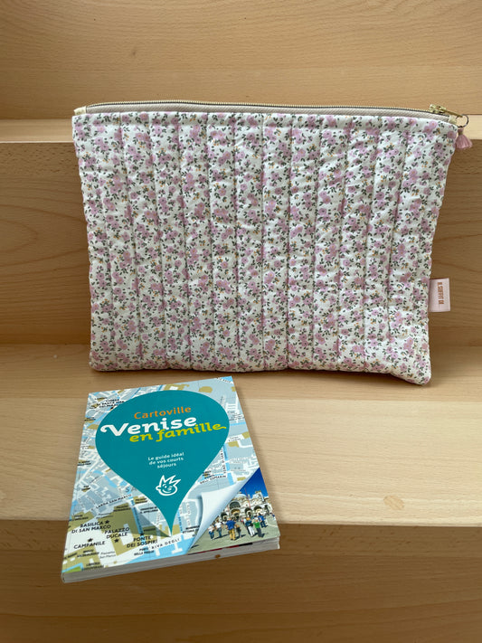 Pochette de voyage/ Housse I pad - Matelassé petites fleurs rose