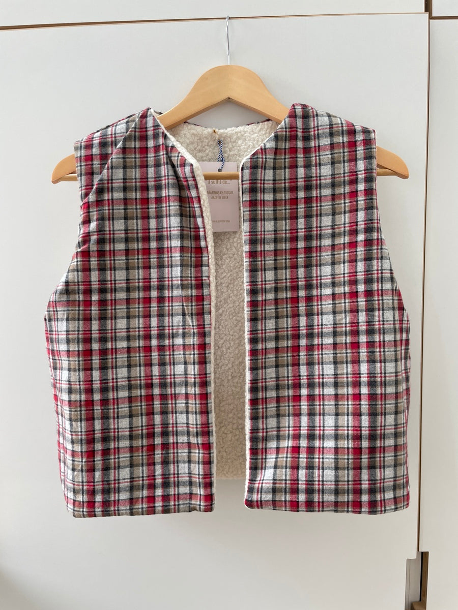 gilet sans manche bouclette écru intérieur tartan écossais gris doublure