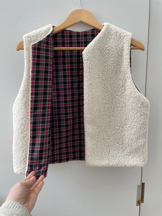 gilet sans manche bouclette écru intérieur tartan écossais