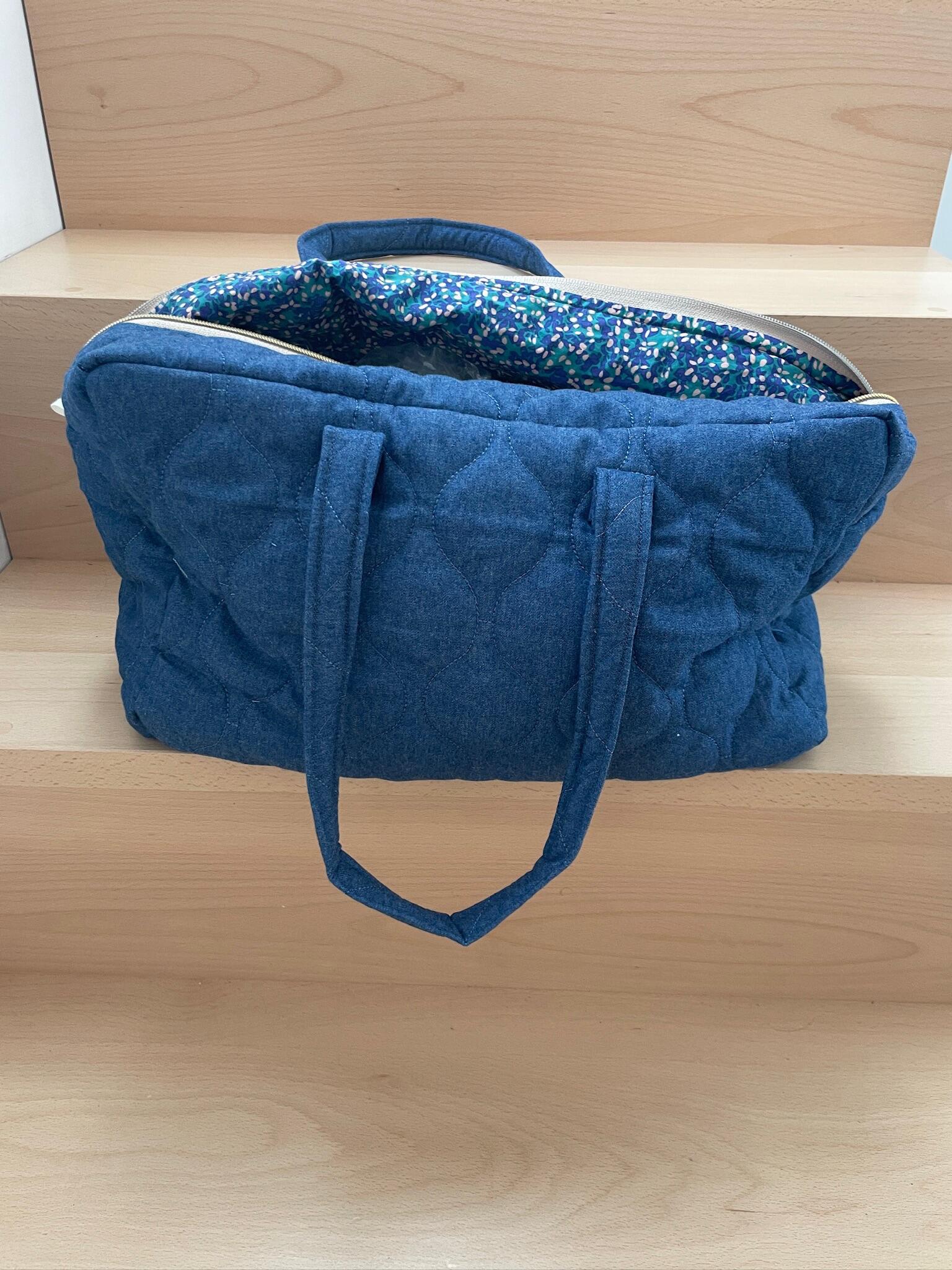 sac week end matelassé denim et intérieur assorti